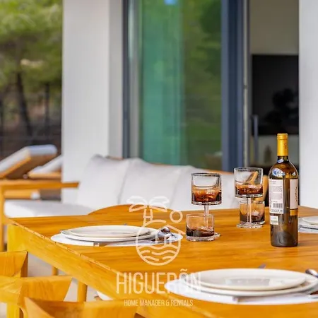 Higueronrentals The Secret Garden *