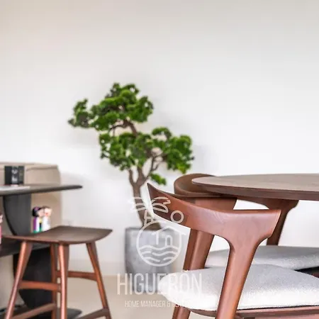 Higueronrentals The Secret Garden