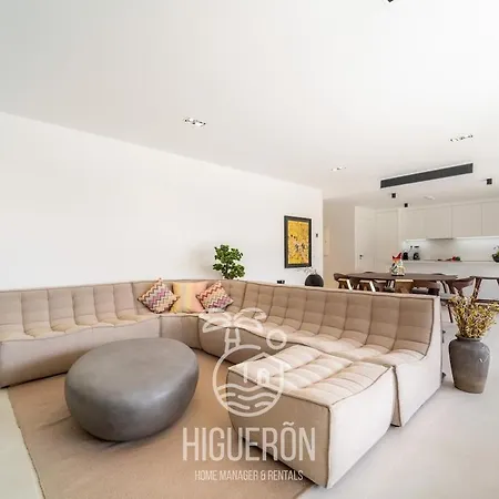 Higueronrentals The Secret Garden Apartment *