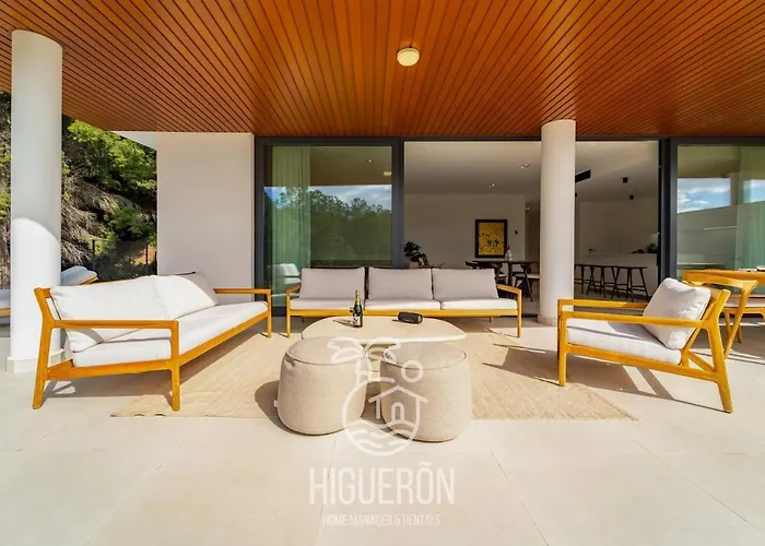 Apartment Higueronrentals The Secret Garden *