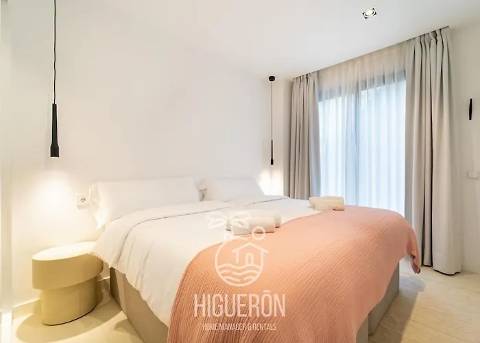 Apartment Higueronrentals The Secret Garden *