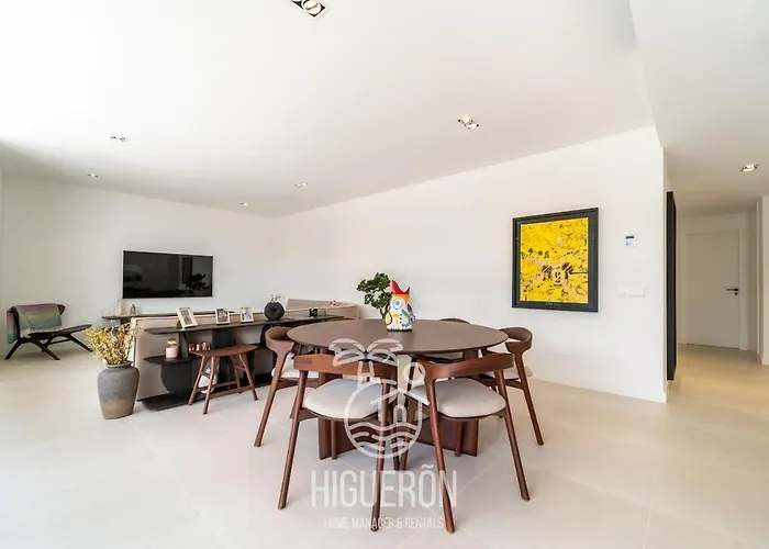 Higueronrentals The Secret Garden * Фуэнхирола